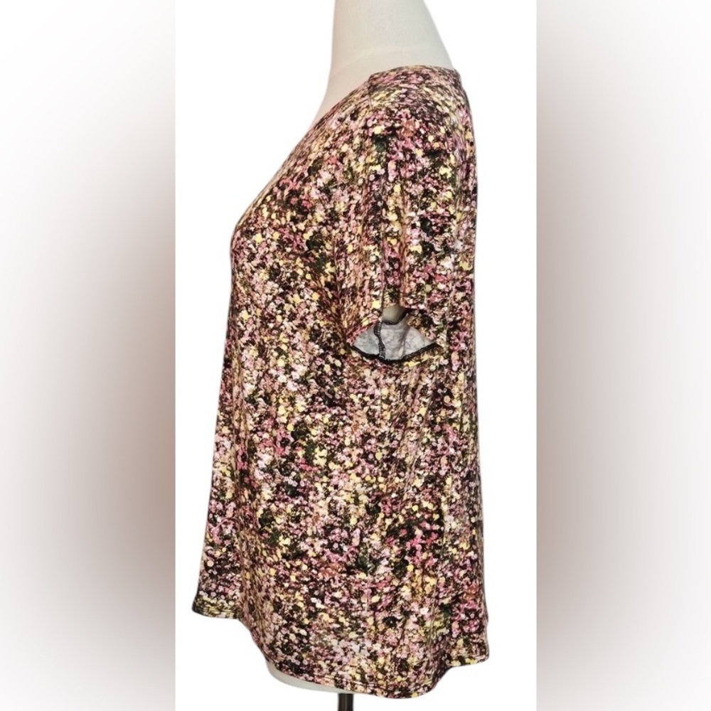EVRI Women's V-Neck Abstract Floral Print Short Sleeve Tee Size 1X EUC - Picture 3 of 9